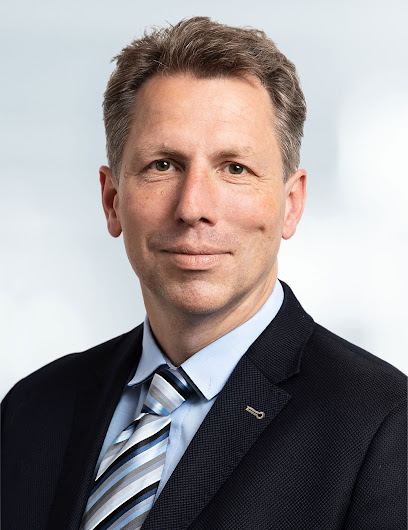 Dr. Martin Lohr
