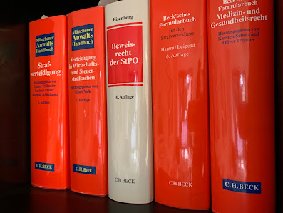 KLEIN.LEGAL Fachanwalt für Strafrecht und Medizinrecht.