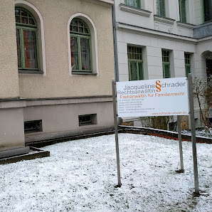 Jacqueline Schrader - Fachanwältin für Familienrecht