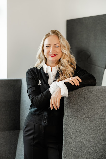 Rechtsanwältin Dr. Angelika Maier