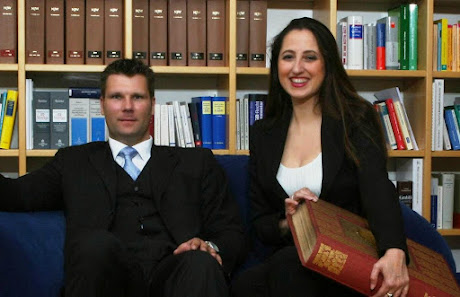 Dr.Eva Kreienberg Rechtsanwältin und Felix Kuntz Rechtsanwalt