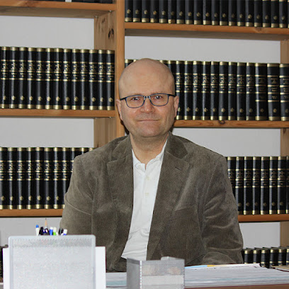 Rechtsanwalt - Dr. Lucas Bruno | Strafrecht Offenbach