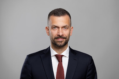 Rechtsanwalt & Fachanwalt für Sozialrecht Dennis Mitra