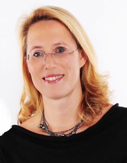 Rechtsanwältin Dr. Claudia Schuh