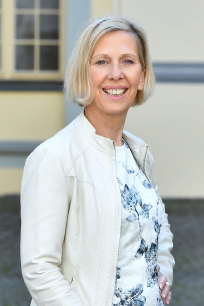 Cornelia Letsche