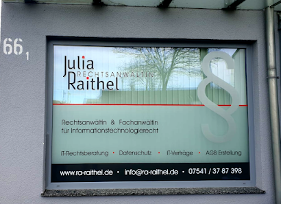 Rechtsanwältin Julia Raithel