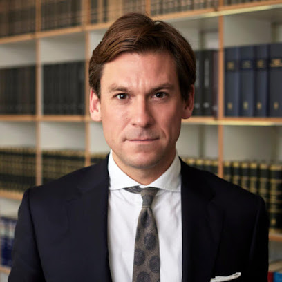 Dr. Benedikt Mick - SCHNEIDER || MICK Rechtsanwälte · Strafverteidiger