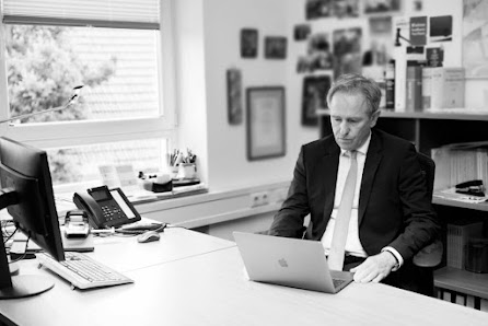 Meindl Kitzinger Dr. Krimmel Wunsch Obermeier Rechtsanwälte Partnerschaft mbB