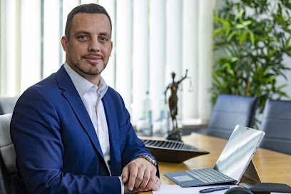 Werner Hamm - Anwalt - Rechtsanwalt - Fachanwalt für Strafrecht - Fachanwalt für Steuerrecht - Strafverteidiger
