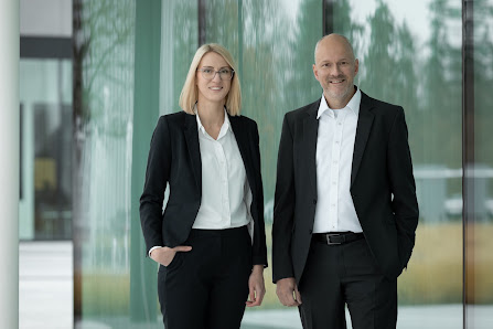 DR. HOFMANN Rechtsanwälte und Notar