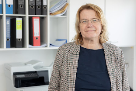 Rechtsanwältin Petra Andrews