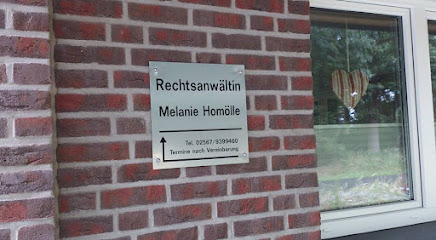 Rechtanwältin Melanie Homölle