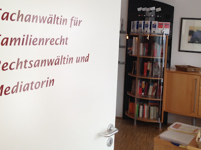 Familienrecht: Rechtsanwältin Martina Mainz-Kwasniok in Aachen