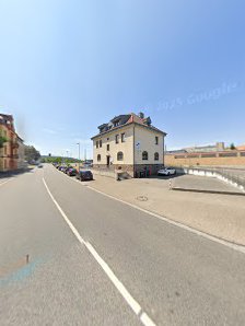 Buschauer, Lehnen und Trenz