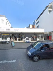 Christina Wieland. Fachanwältin für Familienrecht.Fachanwältin für Arbeitsrecht. Dozentin. Anwaltskanzlei in den ZOB-Arkaden