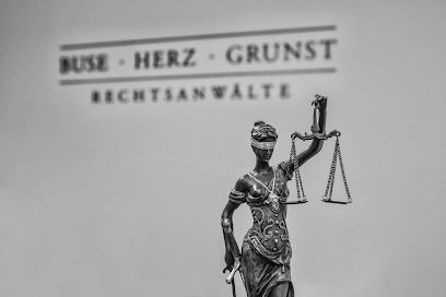 Fachanwalt für Strafrecht Benjamin Grunst - Strafverteidigung, Vorladung, Akteneinsicht
