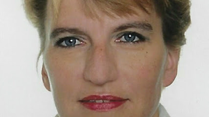 Dr. Ariane Ulhorn