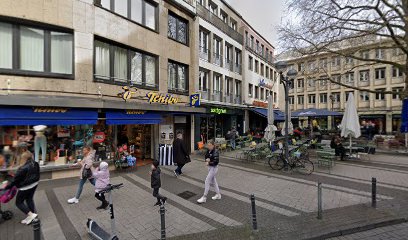 Rechtsanwältin Stephanie Schmanns-Hüsing
