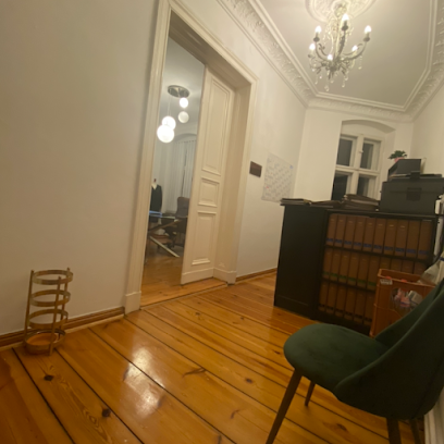 Rechtsanwältin Demirkan