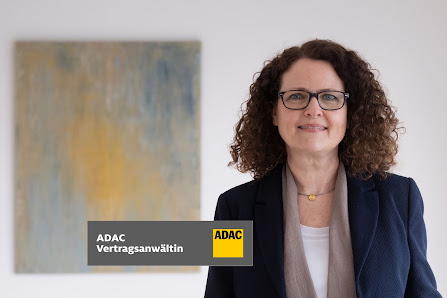 TOP ADAC Anwältin Irene Ziegler ᐅ Rechtsanwältin und Fachanwältin für Verkehrsrecht