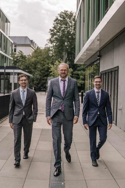 B3 legal - Bischoff Bischoff Budrjasov Rechtsanwälte GbR