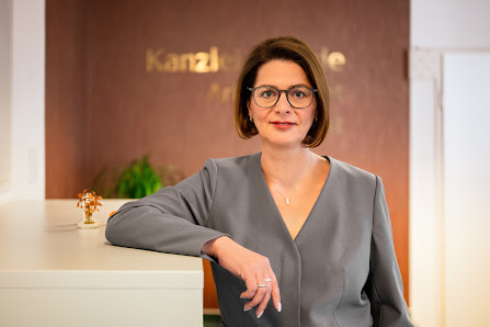 Rechtsanwältin Katja Schade