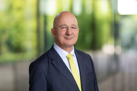 Rechtsanwalt Marius Schrömbgens
