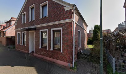 Rechtsanwältin und Notarin Dolores Wörner