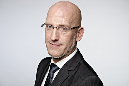 Müller & Michael, LL.M.oec, Rechtsanwälte, PartG mbB