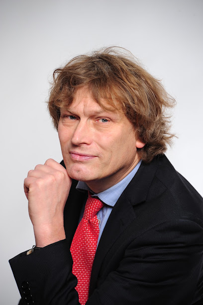 Rechtsanwalt Wiesbaden Dr. Gerhard Grüner
