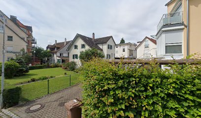 G. S. G. Essenz