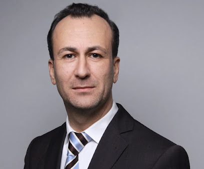 Rechtsanwalt Timur C. Cebesoy