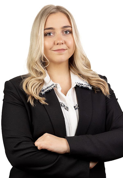 Rechtsanwältin Alina Schneider (Halm & Preßer)