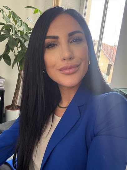 Soultana Ntinoudi (Tanja Dinudis)