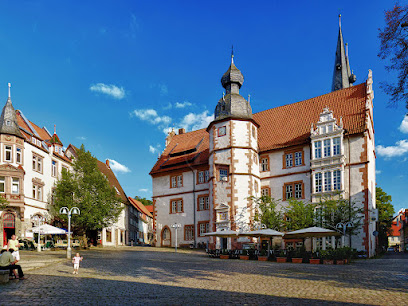 Notar a.D. Hans-Bernd Schilling, Rechtsanwalt