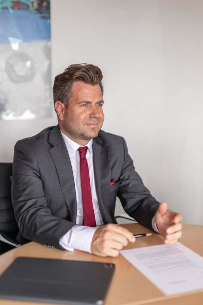 Rechtsanwalt & Notar Gramm