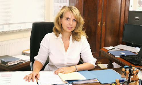 Rechtsanwältin Annika Bella