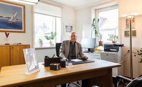 Rechtsanwalt in Burgdorf Jürgen Held - Mietrecht Erbrecht Verkehrsrecht Burgdorf