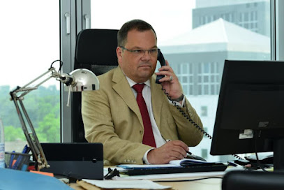 Rechtsanwalt Frederic Erfkamp Fachanwalt für Miet- und Wohnungseigentumsrecht