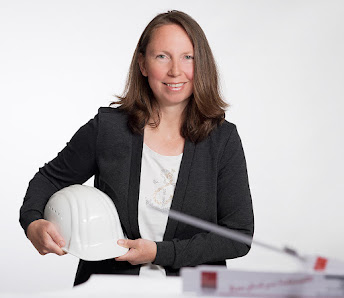 Liane Kuhn - Rechtsanwältin