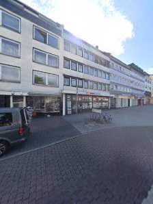 Rechtsanwältin und Notarin Andrea Laubenstein