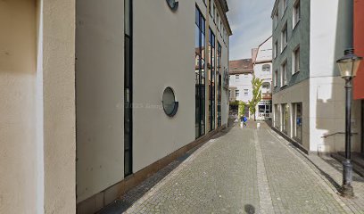 Anke Arndt-Manshausen, Rechtsanwältin
