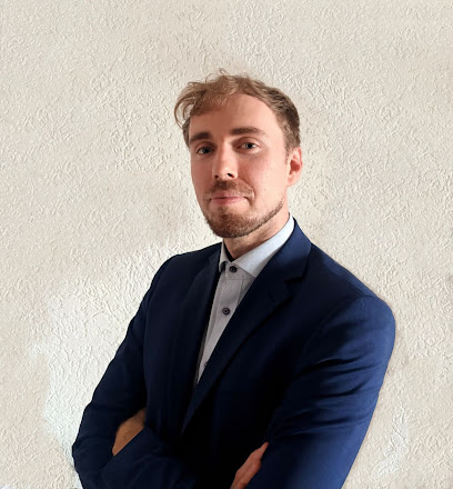 Rechtsanwalt für Migrationsrecht Lukas Granrath